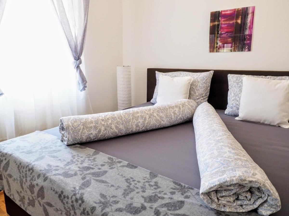 City Villa Schoenbrunn Apartments - Contactless 24H Check-In 비엔나 외부 사진