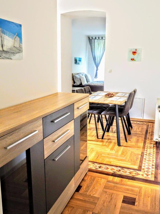 City Villa Schoenbrunn Apartments - Contactless 24H Check-In 비엔나 외부 사진